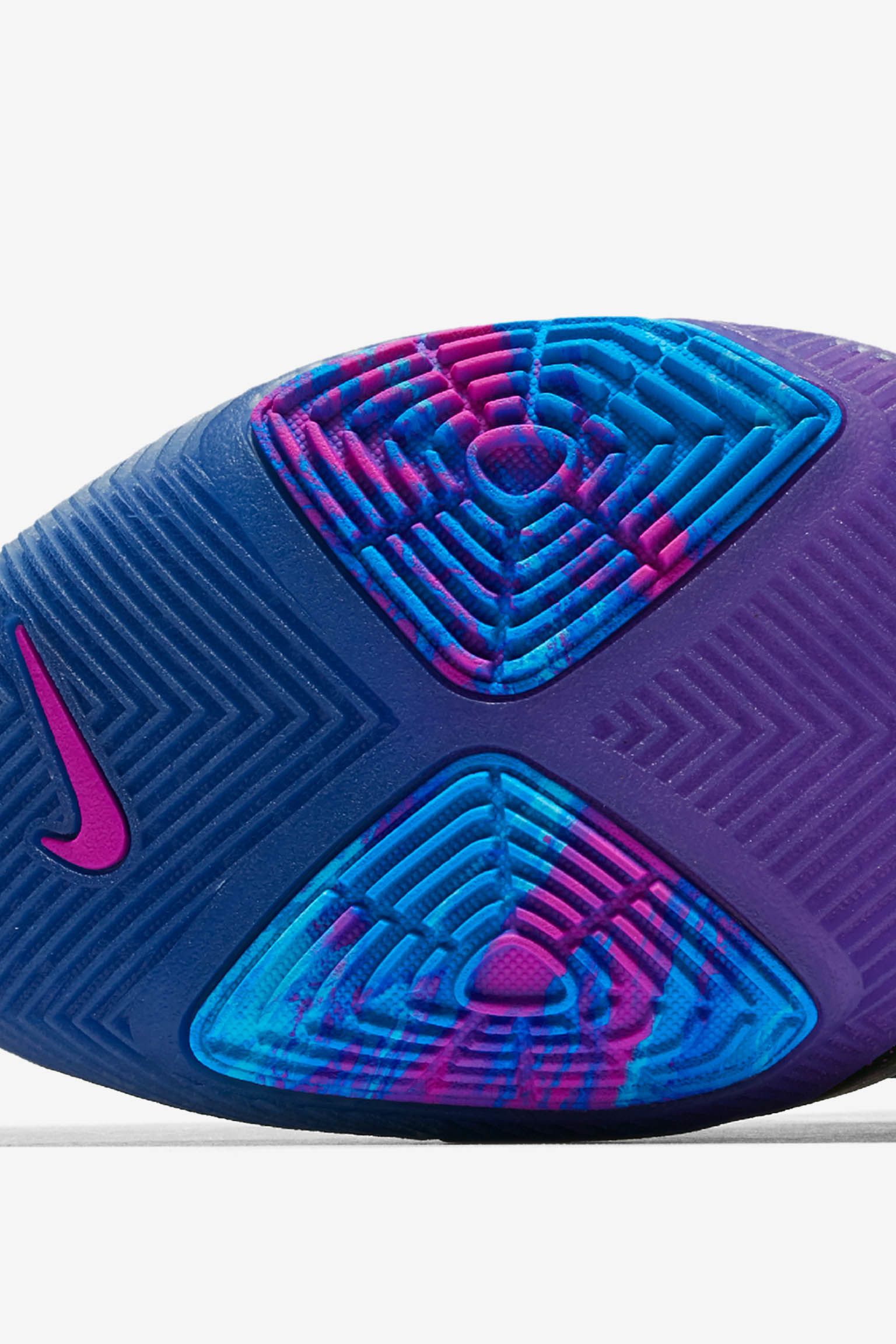 nike kyrie 3 flip the switch