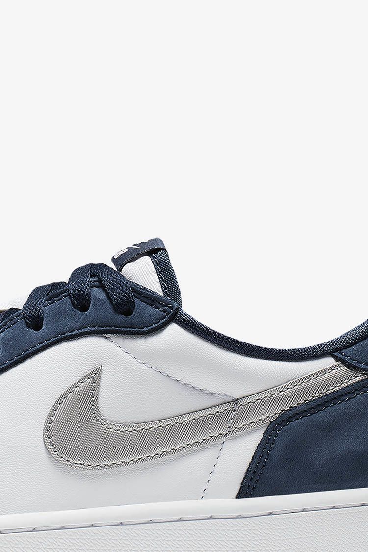 SB x Air Jordan I Low 'Midnight Navy' Release Date SB x Air Jordan I Low 'Midnight Navy' Release Date