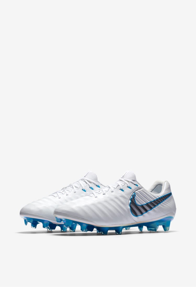 Sergio Ramos Tiempo Legend VII Elite FG Sergio Ramos Tiempo Legend VII Elite FG
