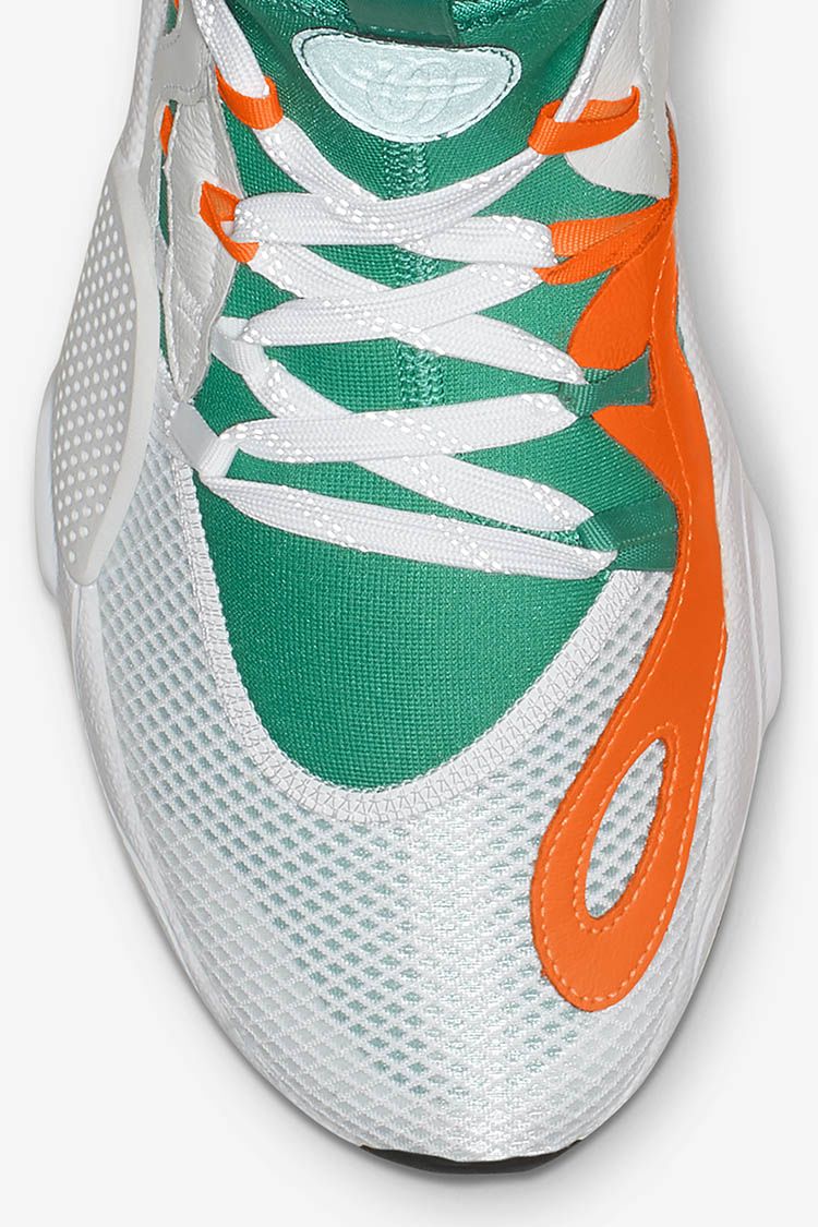 Nike Huarache E.D.G.E. TXT QS \u0027White \u0026 Clear Emerald \u0026 Total Orange\u0027