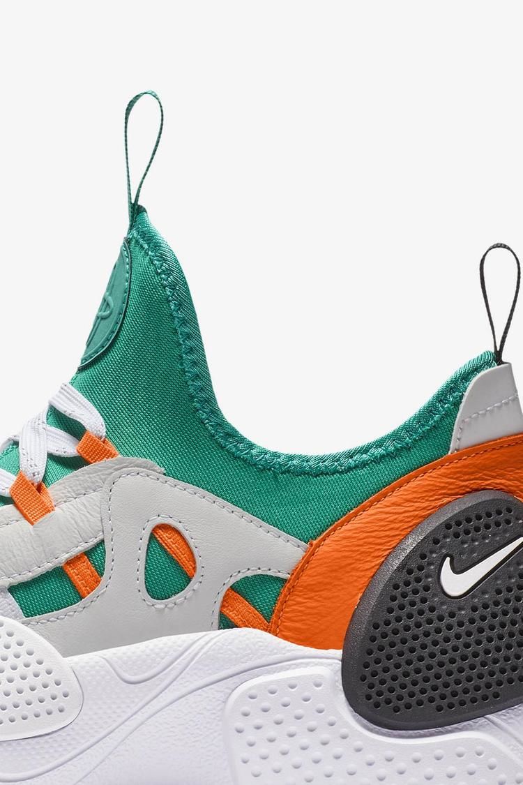 Nike Huarache E.D.G.E. TXT QS \u0027White \u0026 Clear Emerald \u0026 Total Orange\u0027