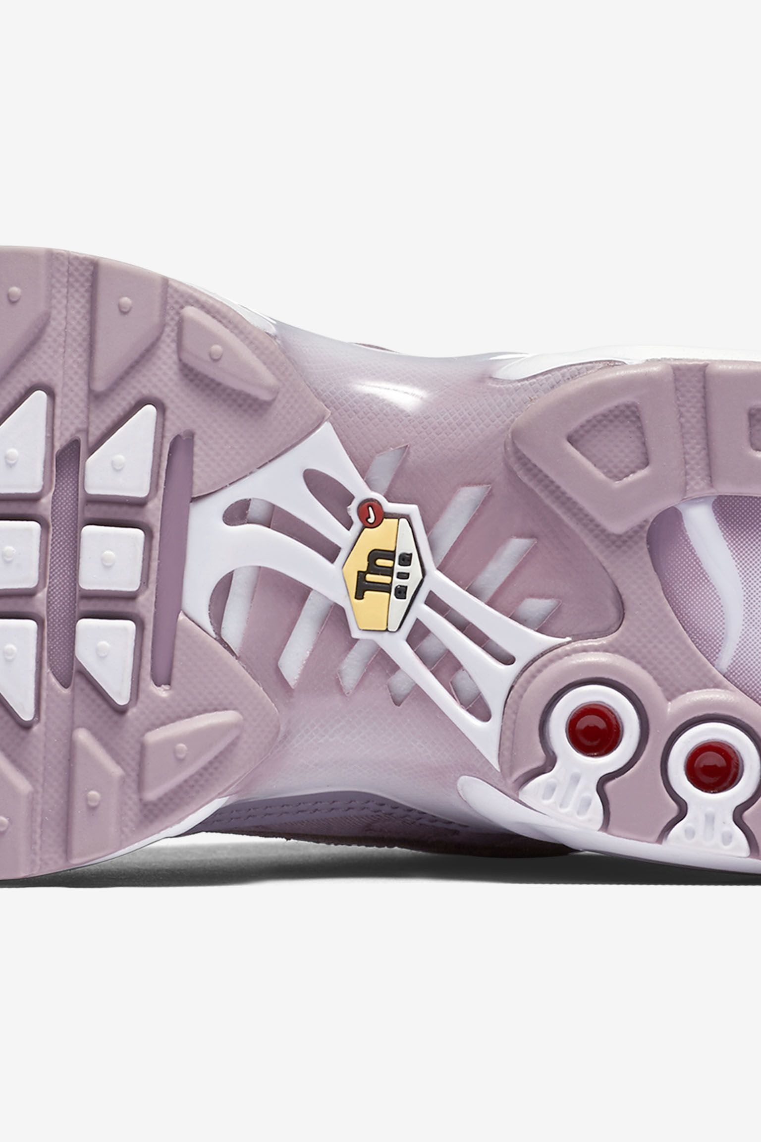 Women's Nike Air Max Plus 'Summer Satin' Lavender Women's Nike Air Max Plus 'Summer Satin' Lavender