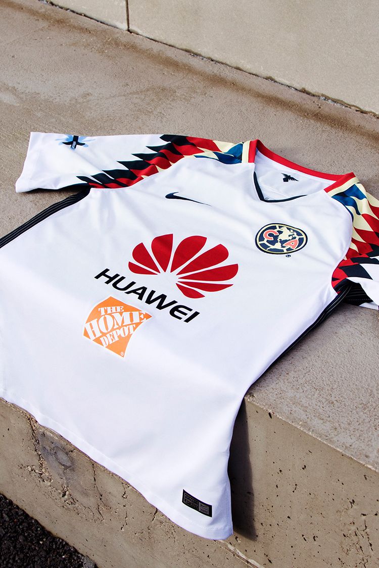 Club América 2017/18 Away Kit Club América 2017/18 Away Kit