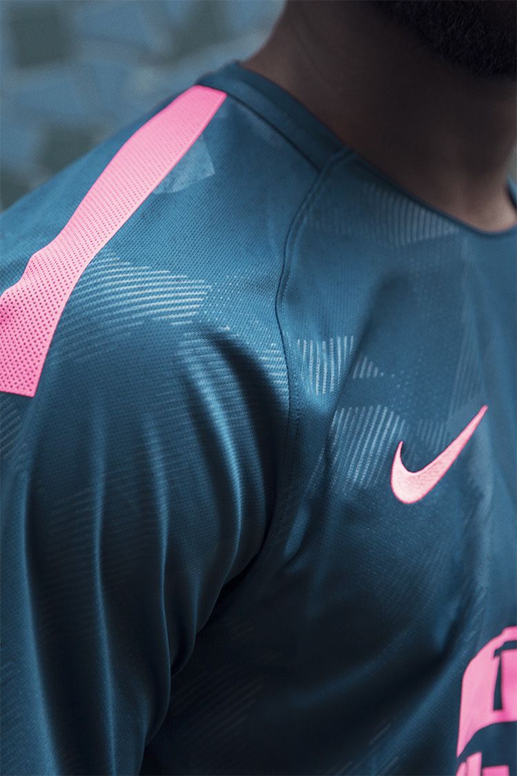 Atlético Madrid 2017/18 3rd Kit. Nike.com