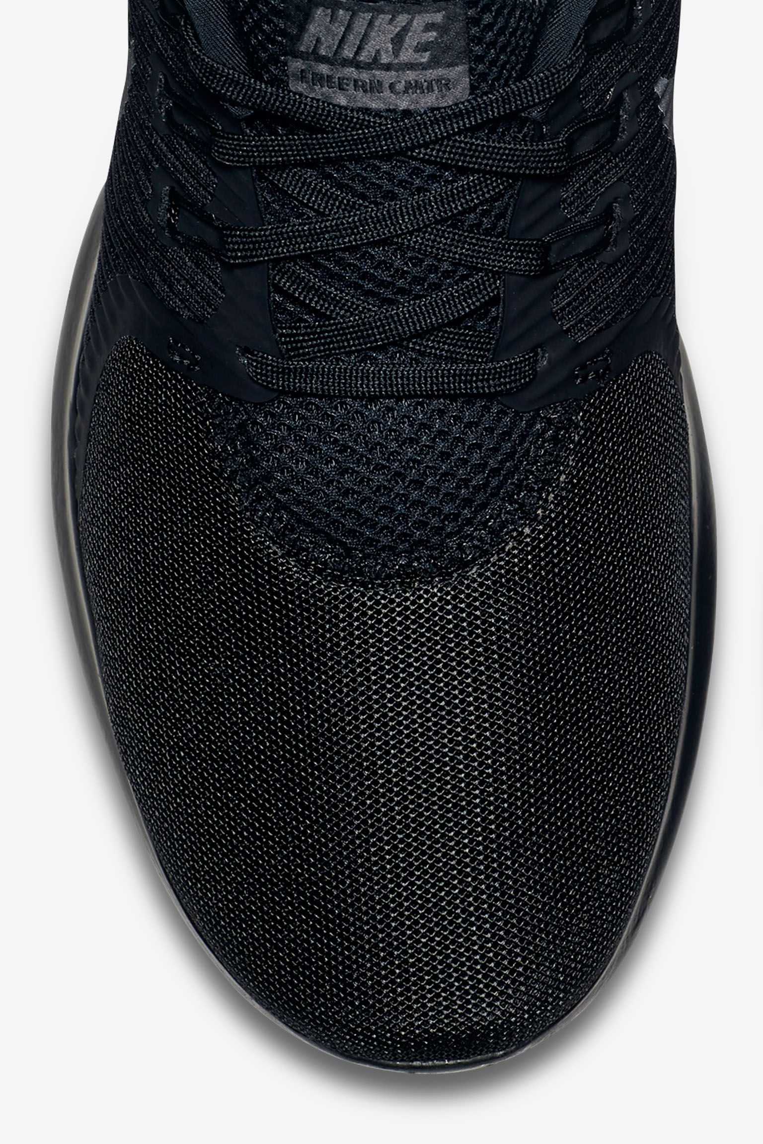 triple black nike womens