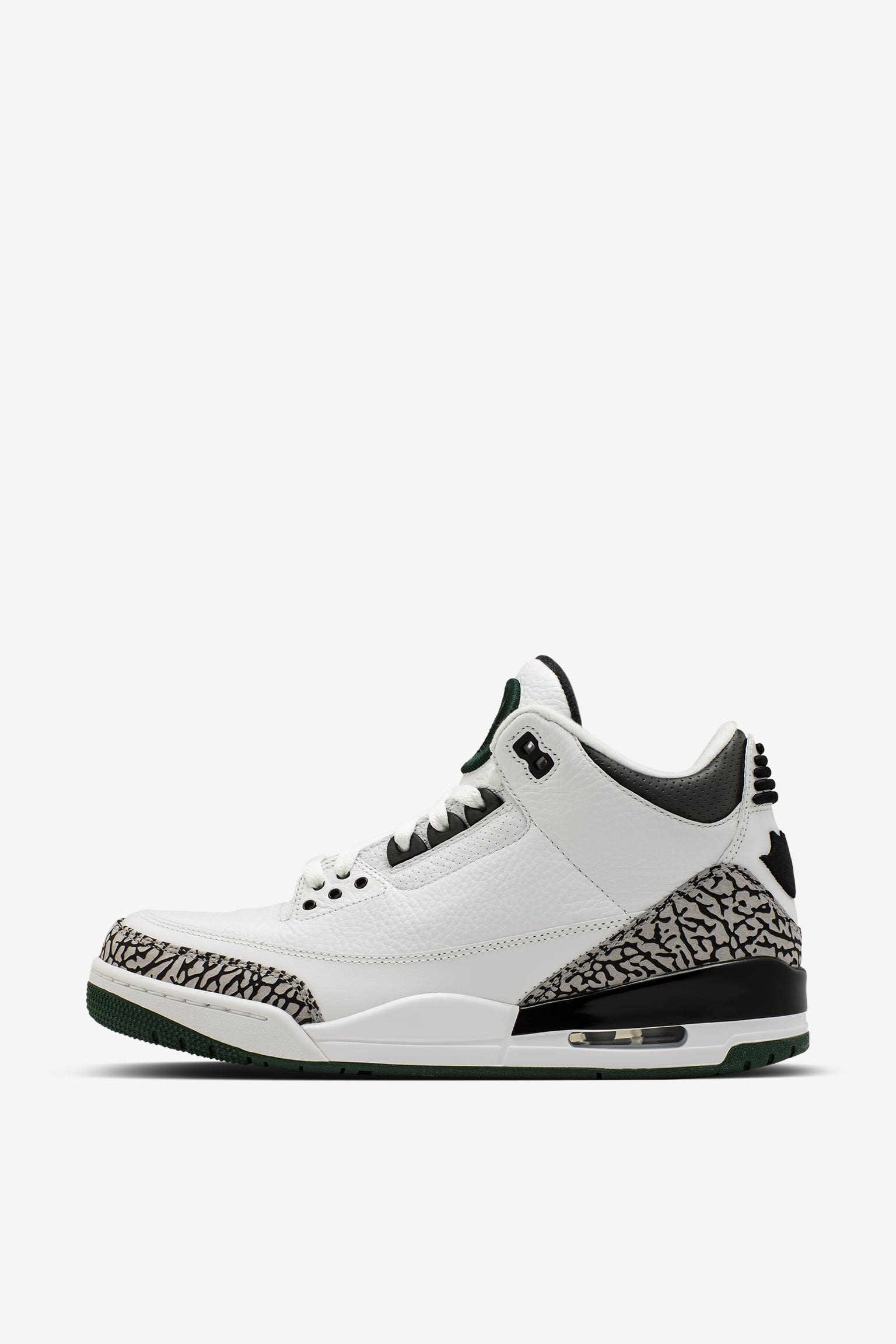 Inside the Vault: Oregon Ducks x Jordan Brand Inside the Vault: Oregon Ducks x Jordan Brand