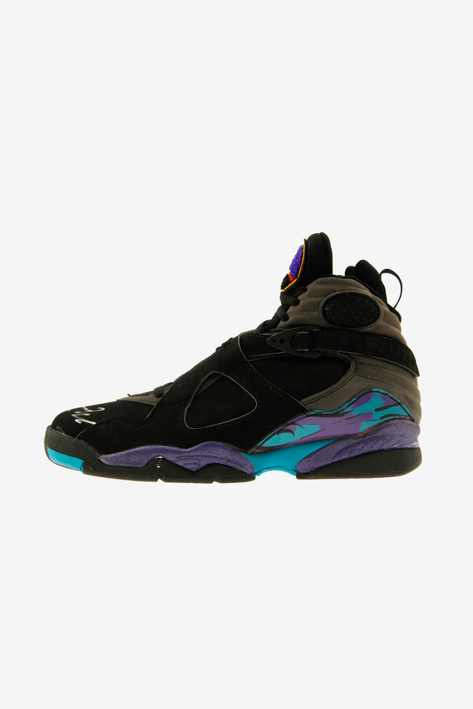Inside the Vault: Air Jordan 8 Retro Inside the Vault: Air Jordan 8 Retro