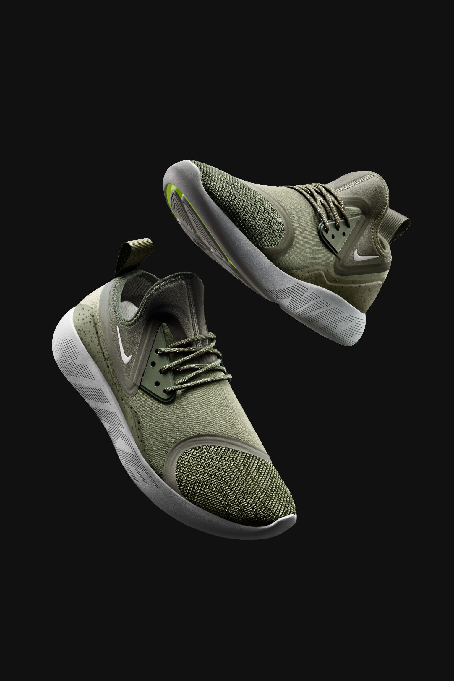 Nike LunarCharge Essential "Medium Olive" per a dona Nike LunarCharge Essential "Medium Olive" per a dona