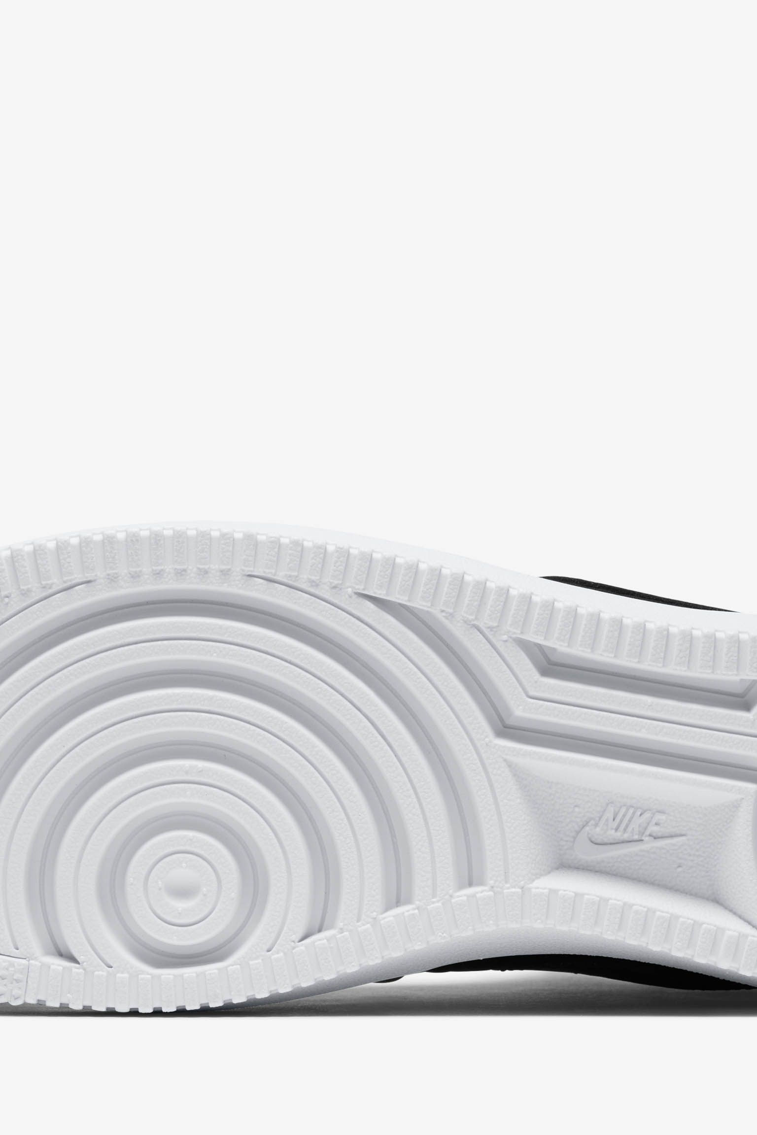 Nike Air Force 1 Ultra Force Mid « Black & White » Nike Air Force 1 Ultra Force Mid « Black & White »