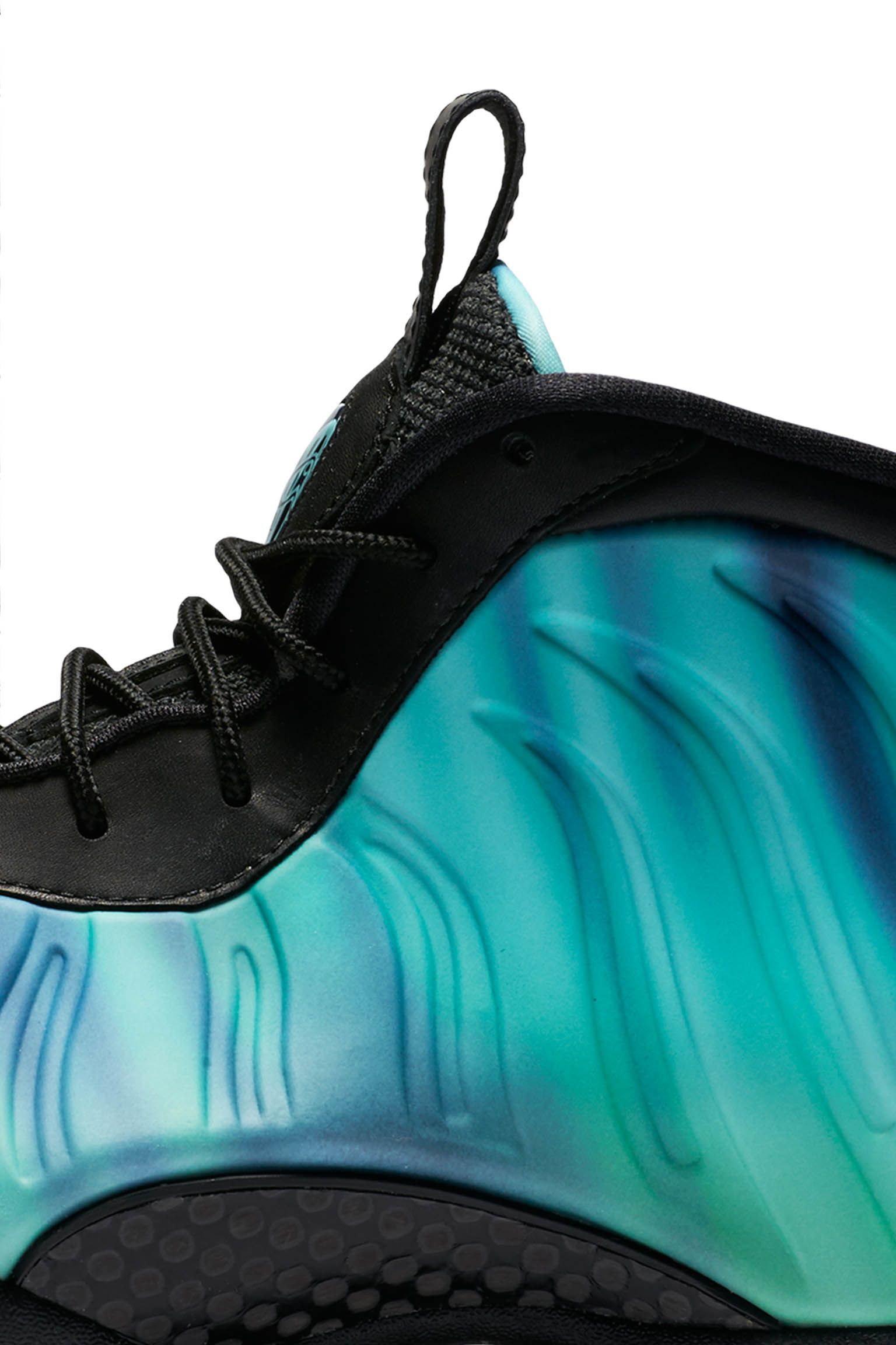 nike foamposite northern lights