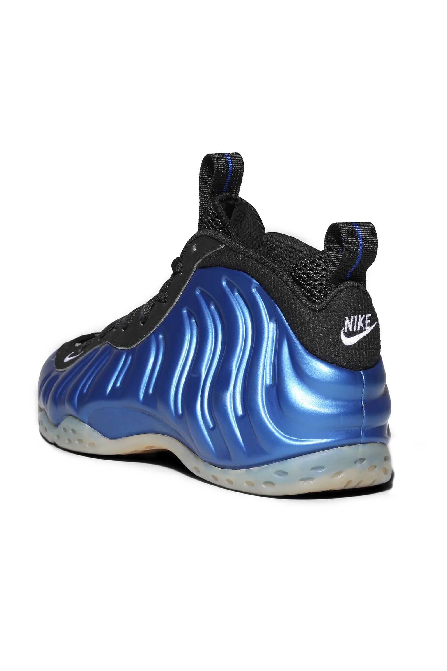 Bag om designet: Nike Air Foamposite One Bag om designet: Nike Air Foamposite One