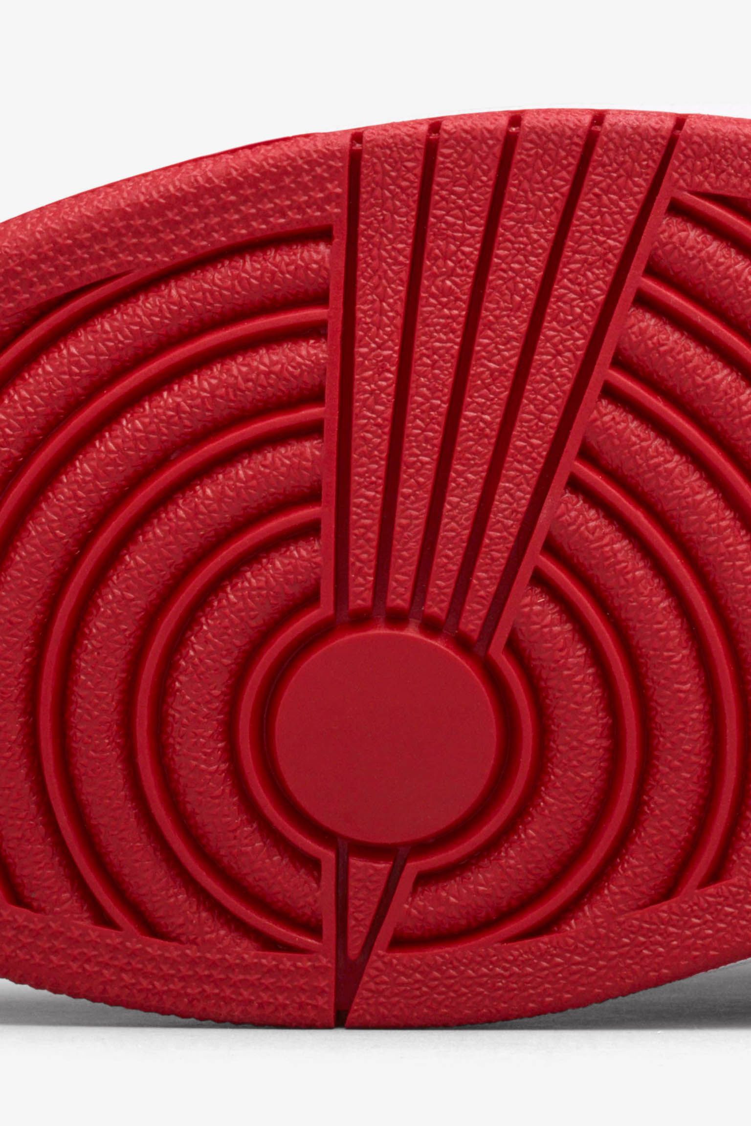 Air Jordan 1 Retro 'Chicago' Release Date Air Jordan 1 Retro 'Chicago' Release Date