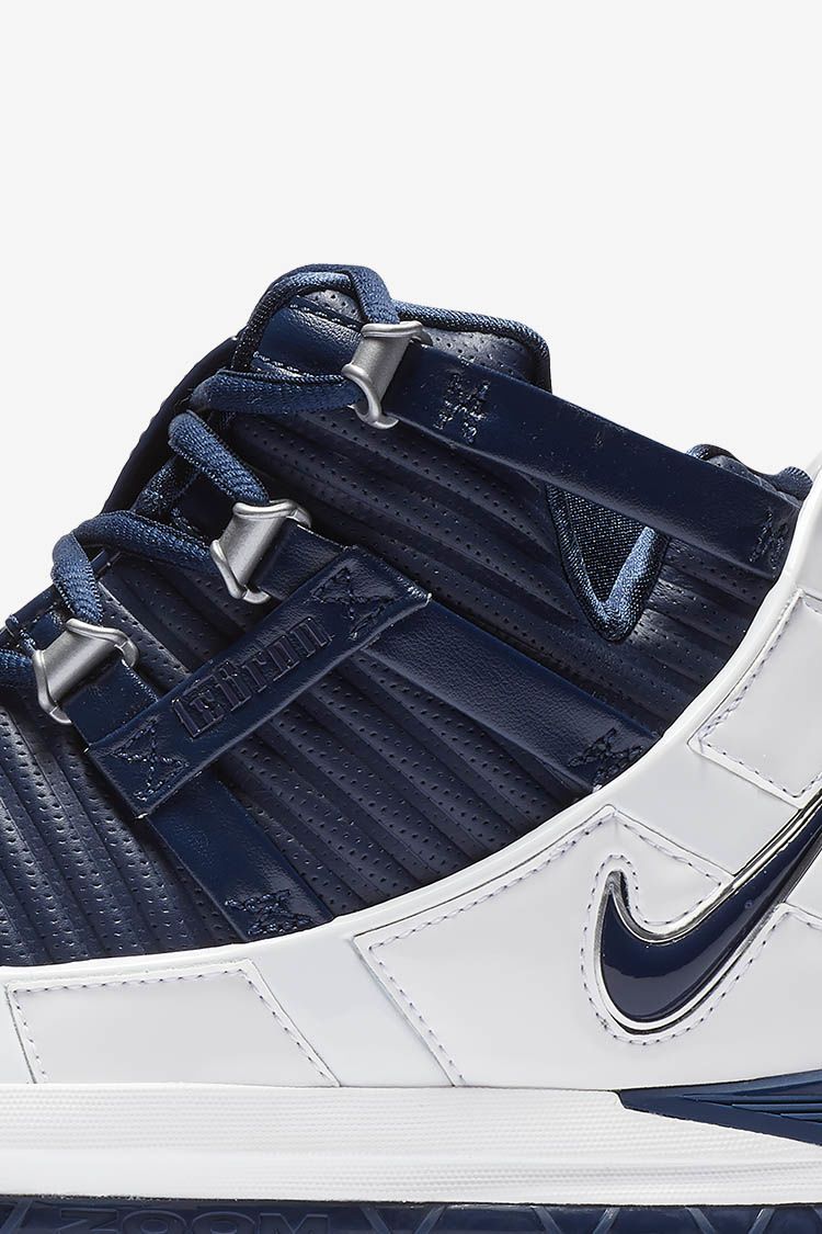 Zoom Lebron 3 'White & Midnight Navy & Metallic Silver' Release Date Zoom Lebron 3 'White & Midnight Navy & Metallic Silver' Release Date