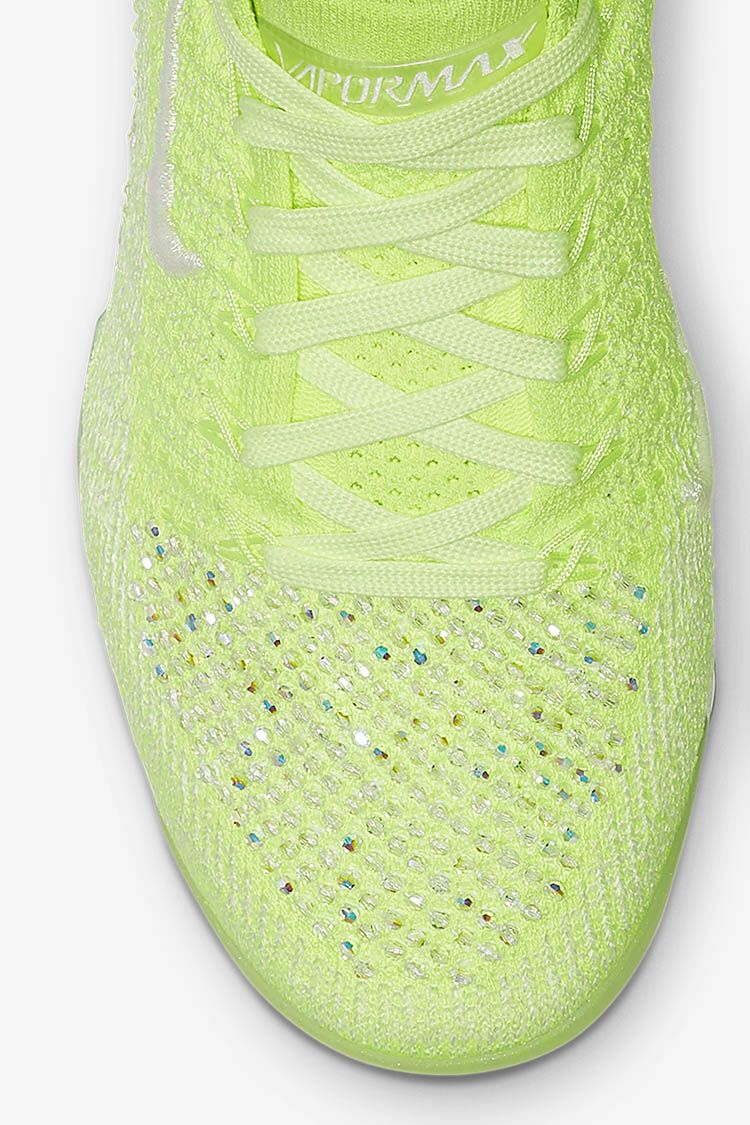 Women's Air VaporMax Flyknit 2 LXX 'Swarovski®' Release Date Women's Air VaporMax Flyknit 2 LXX 'Swarovski®' Release Date