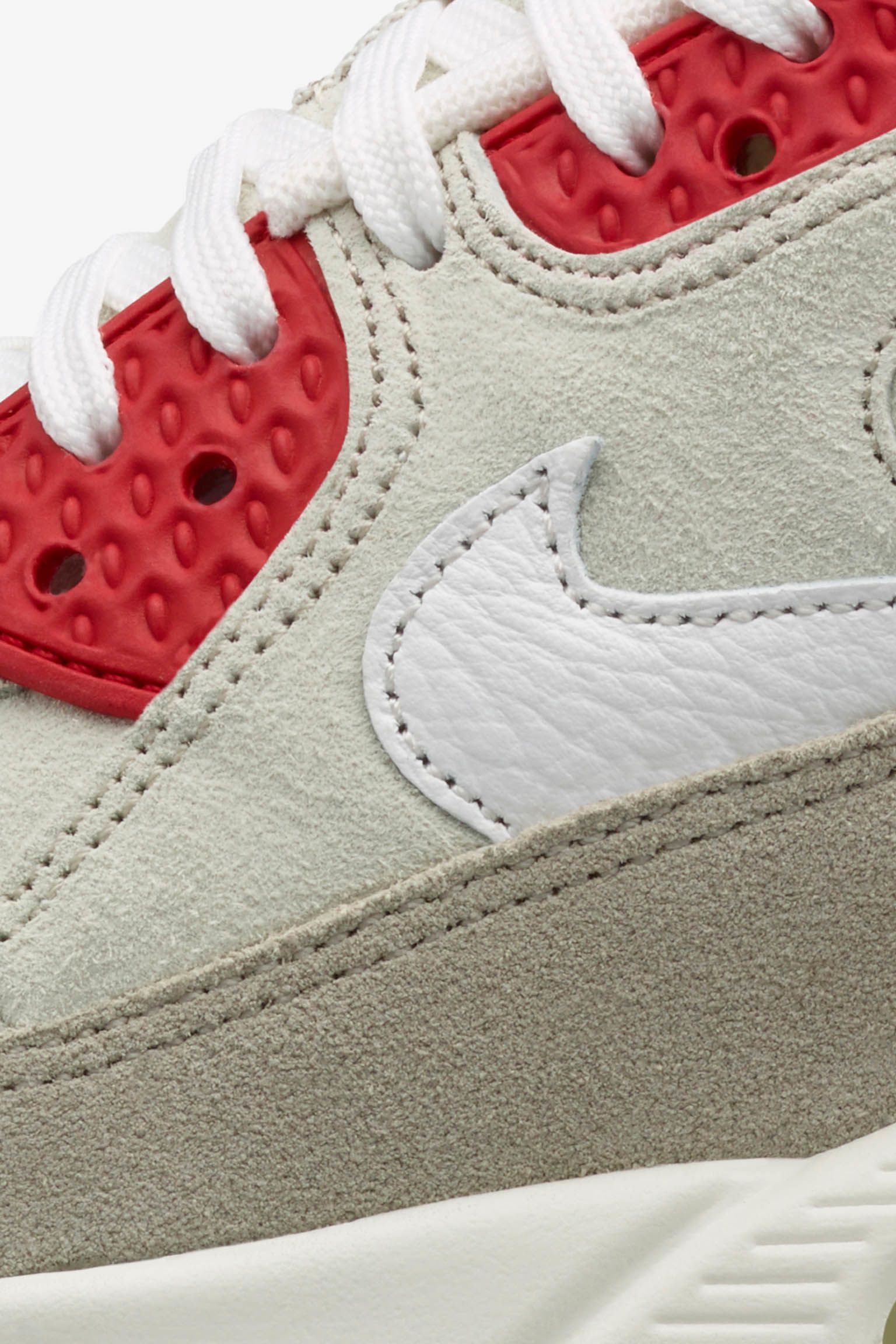 Women's Nike Air Max 90 'NYC' Women's Nike Air Max 90 'NYC'