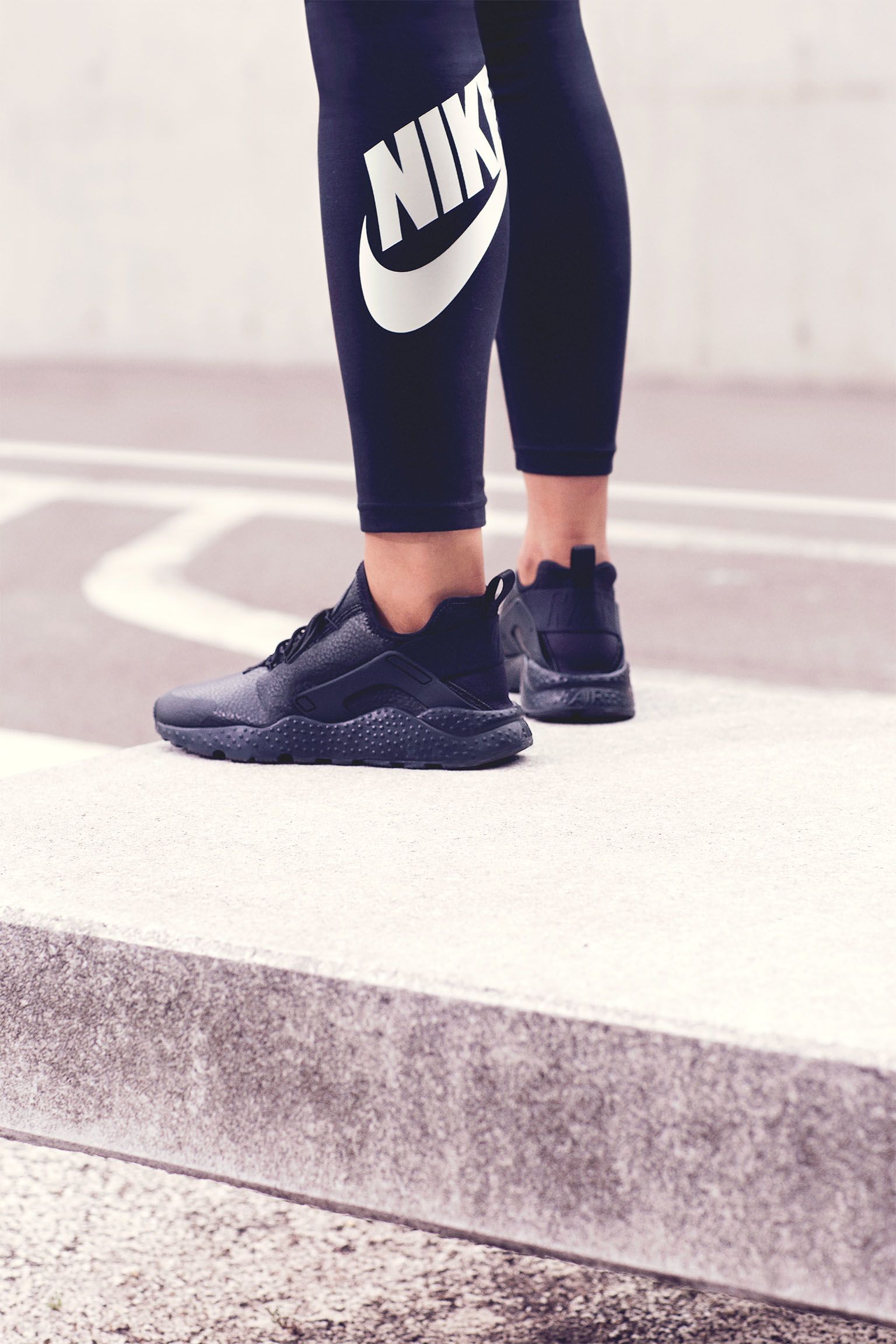 nike air huaraches ultra women nike air huaraches ultra women