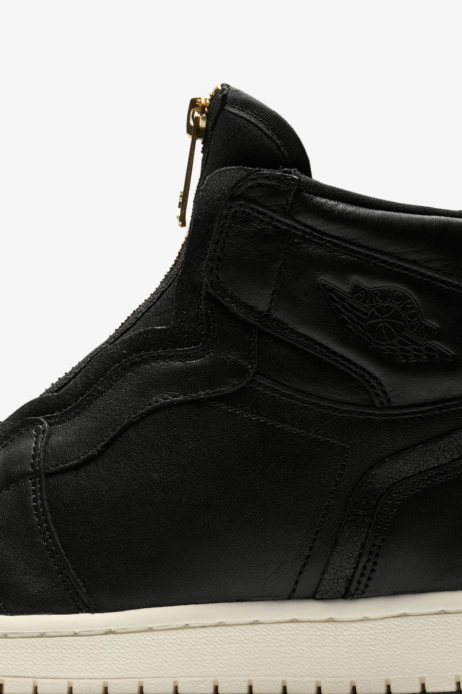 Women's Air Jordan 1 High Zip 'Black & Sail' Release Date Women's Air Jordan 1 High Zip 'Black & Sail' Release Date