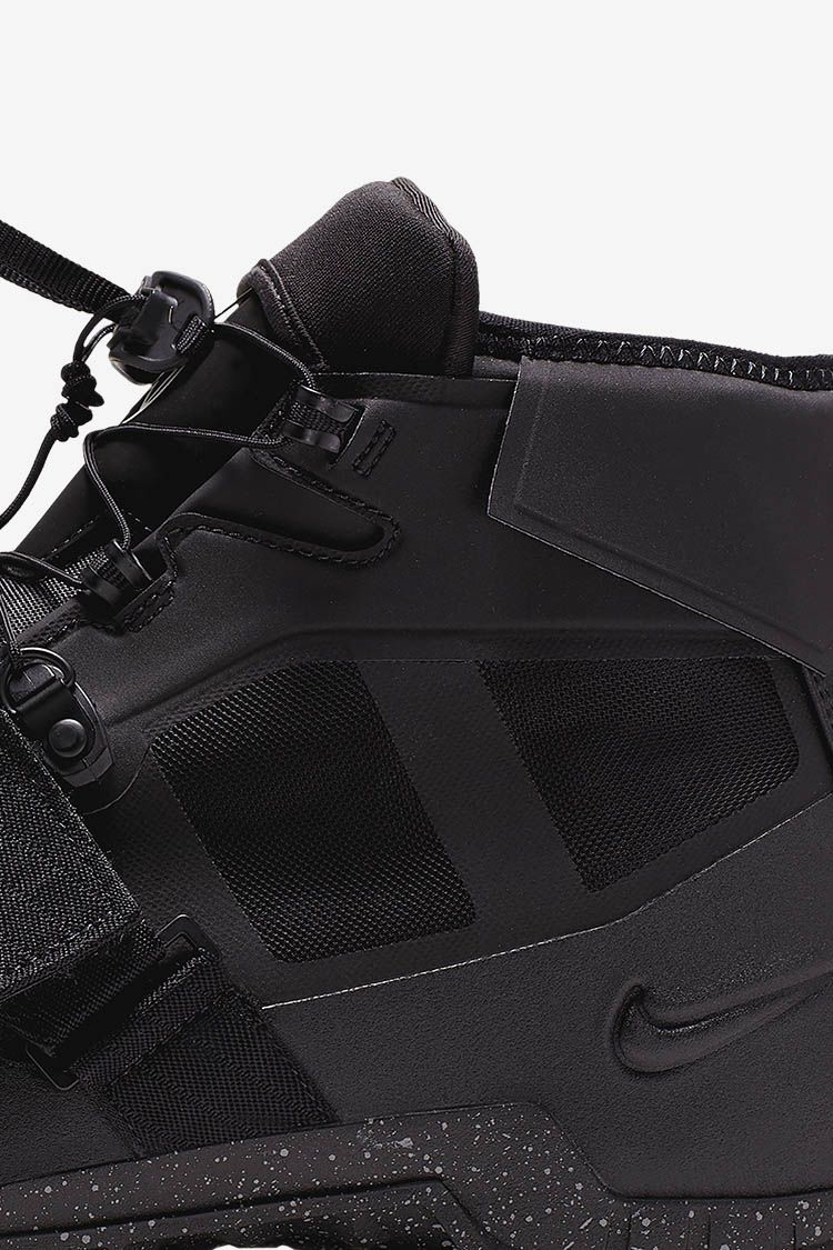 SFB Mountain Undercover 'Black & Sail' Release Date SFB Mountain Undercover 'Black & Sail' Release Date