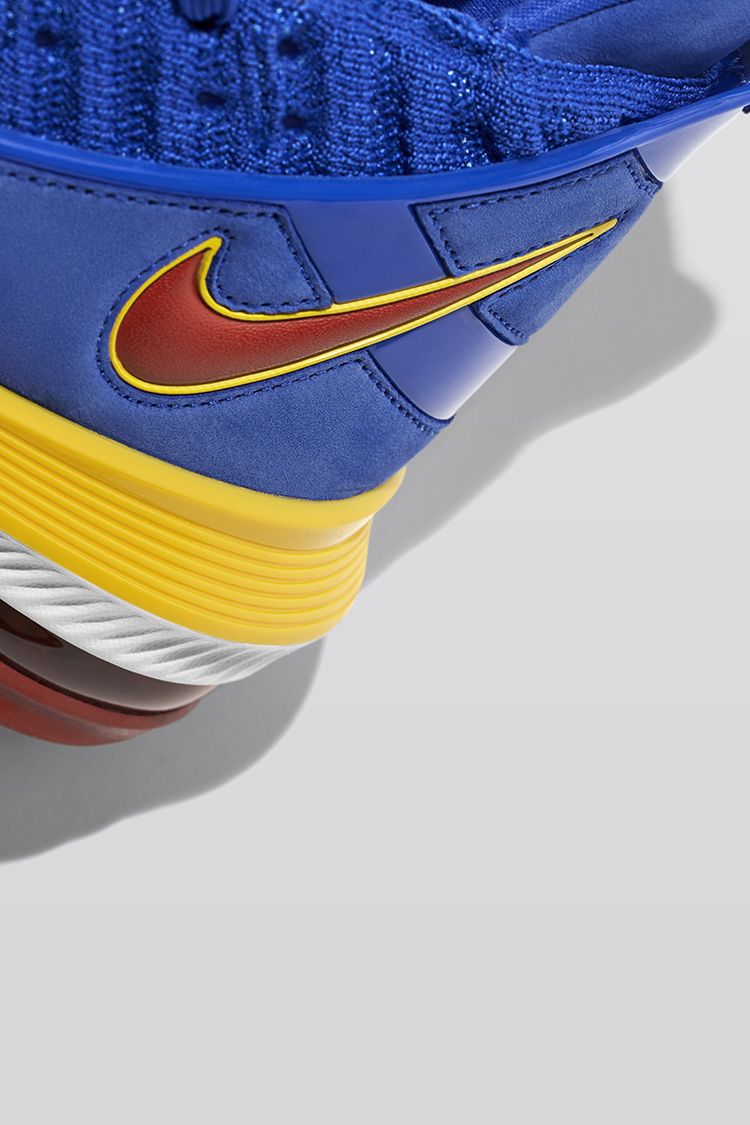 LeBron 16 'SB Blue' Release Date LeBron 16 'SB Blue' Release Date