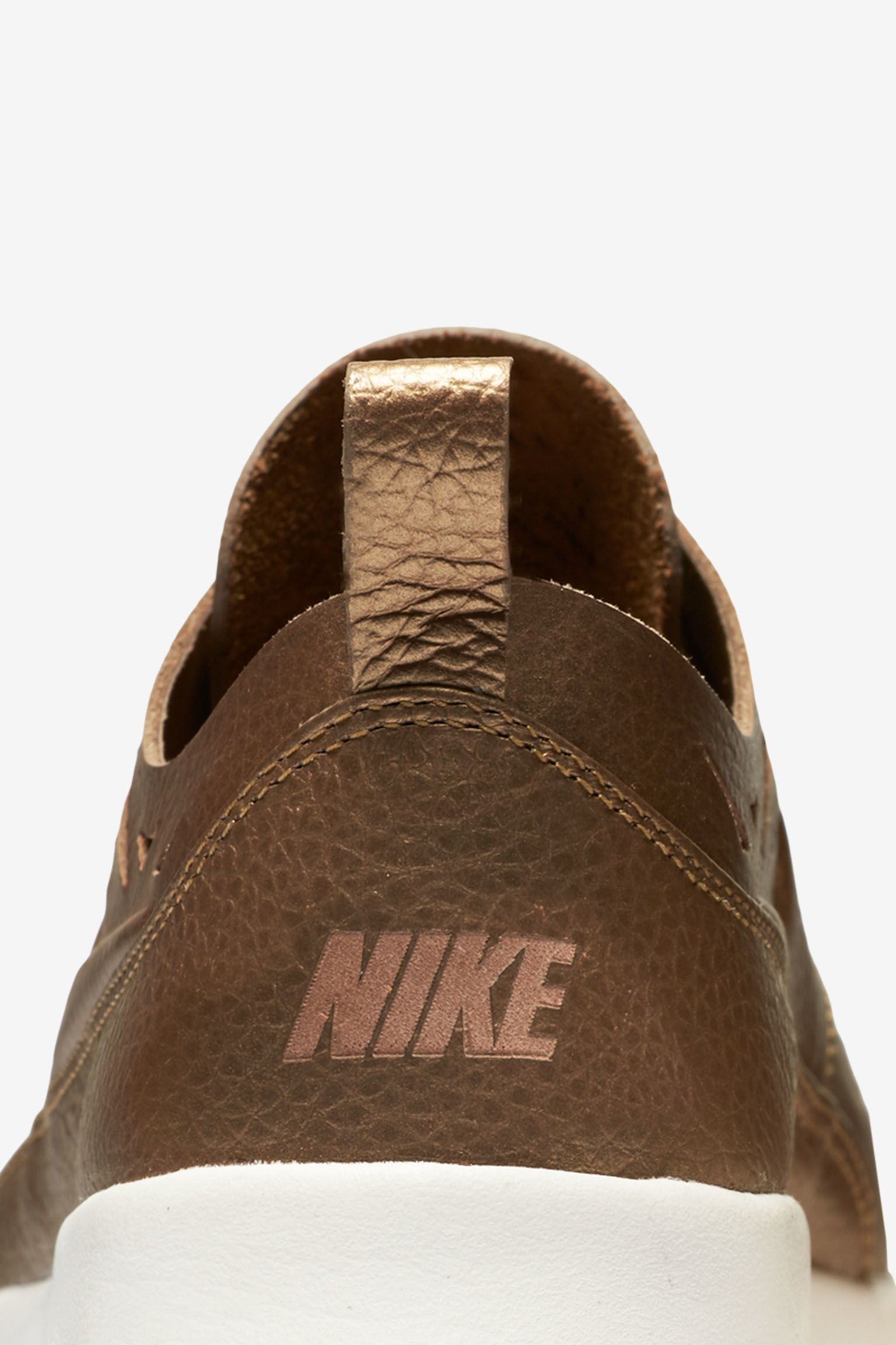 Women's Nike Air Max Thea Joli 'Metallic Golden Tan' Women's Nike Air Max Thea Joli 'Metallic Golden Tan'