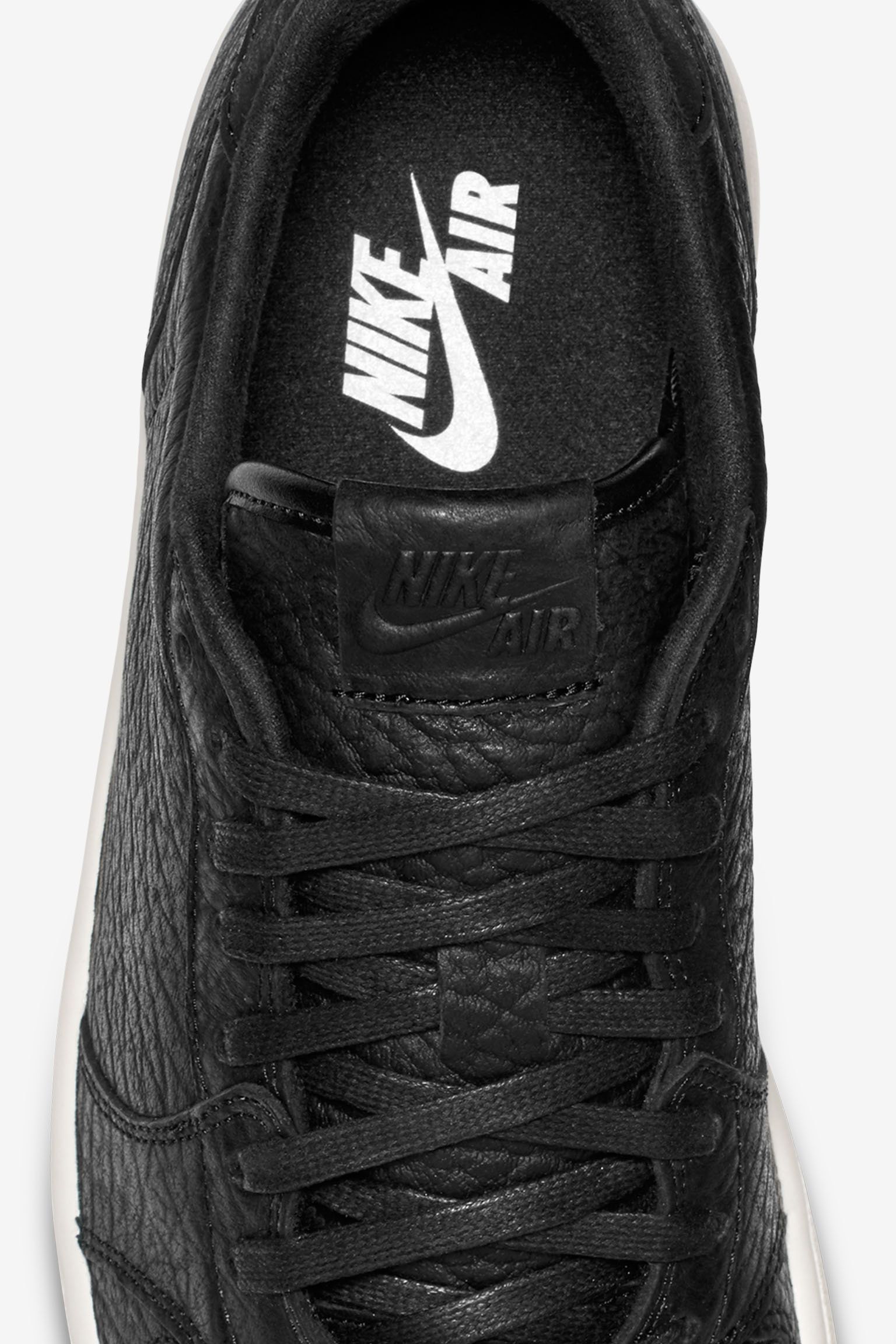 Air Jordan 1 Retro Low 'Swooshless All Year Appeal' Black Release Date Air Jordan 1 Retro Low 'Swooshless All Year Appeal' Black Release Date