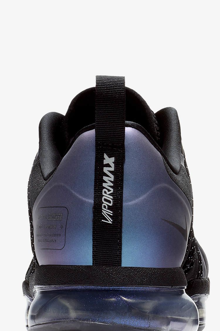 Air VaporMax Run Utility 'Throwback Future' Release Date Air VaporMax Run Utility 'Throwback Future' Release Date