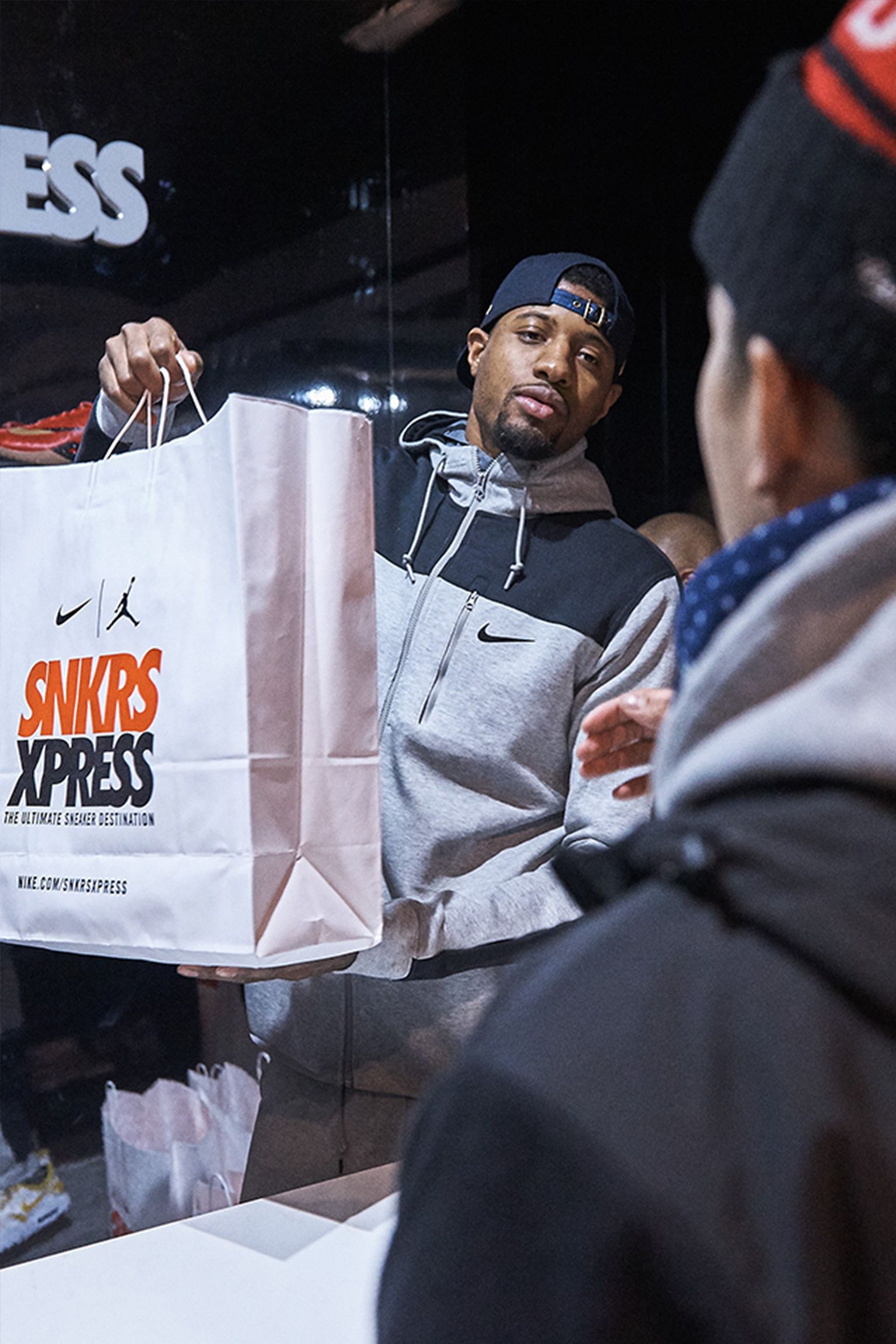 Nike SNKRS XPRESS: PG Delivers the Hyperlive Nike SNKRS XPRESS: PG Delivers the Hyperlive