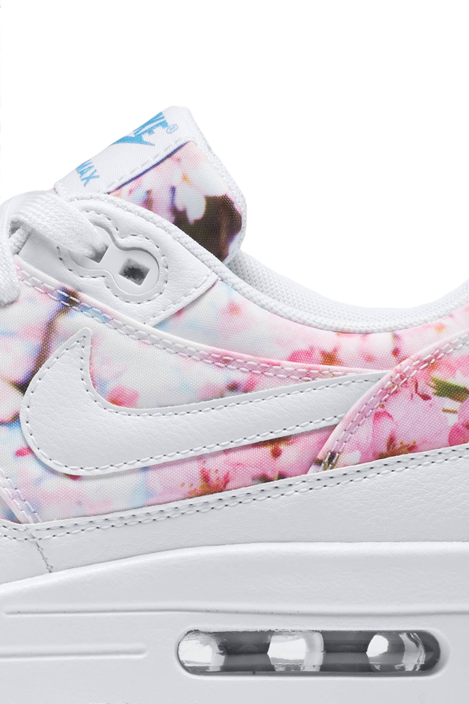 lebron cherry blossom nike