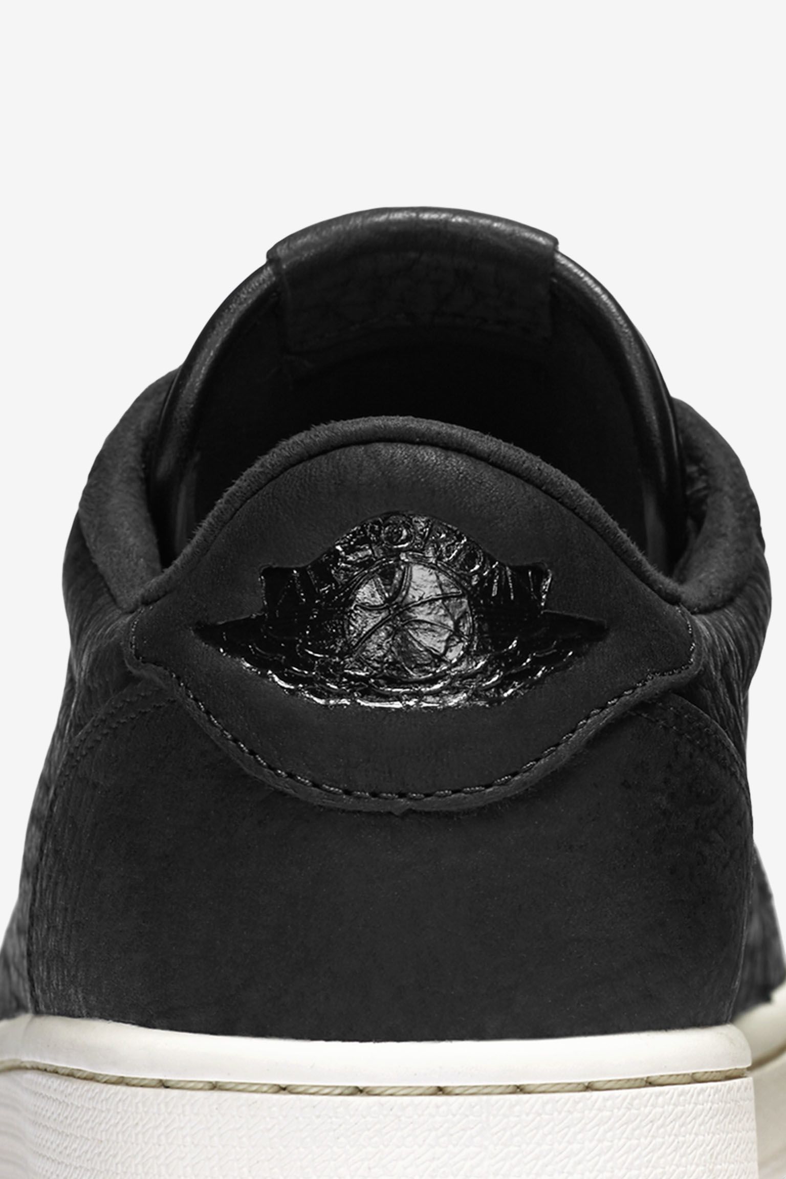 Air Jordan 1 Retro Low 'Swooshless All Year Appeal' Black Release Date Air Jordan 1 Retro Low 'Swooshless All Year Appeal' Black Release Date