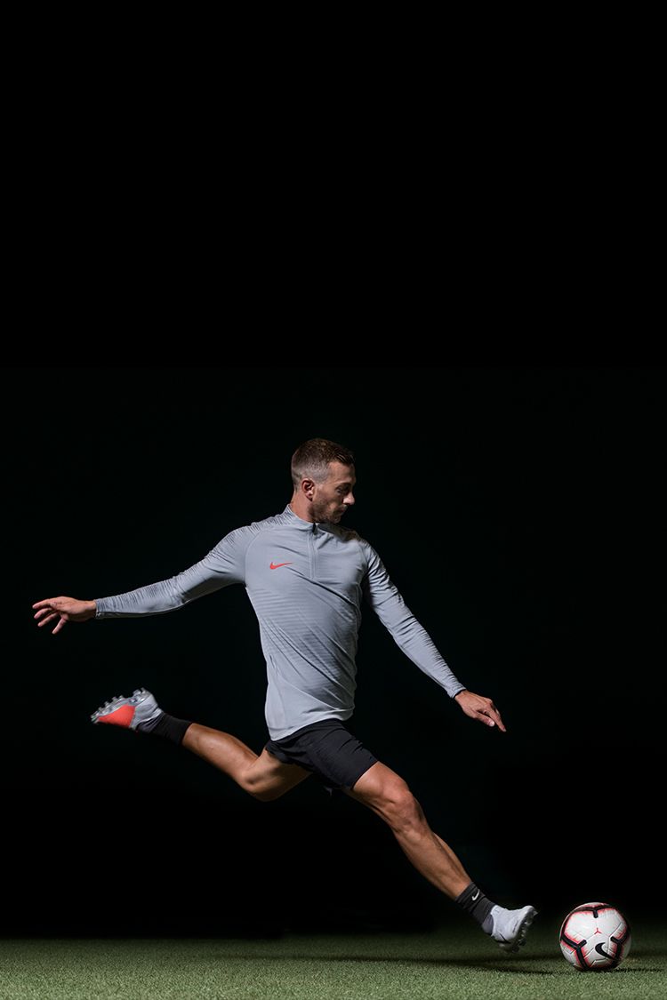 nike phantom bernardeschi