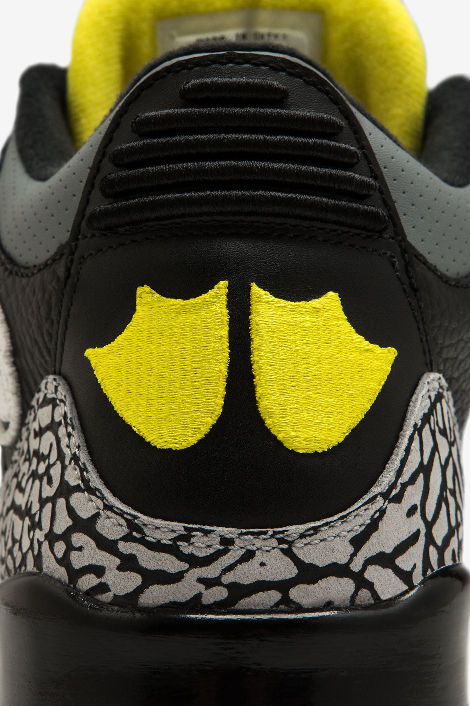 Inside the Vault: Oregon Ducks x Jordan Brand Inside the Vault: Oregon Ducks x Jordan Brand