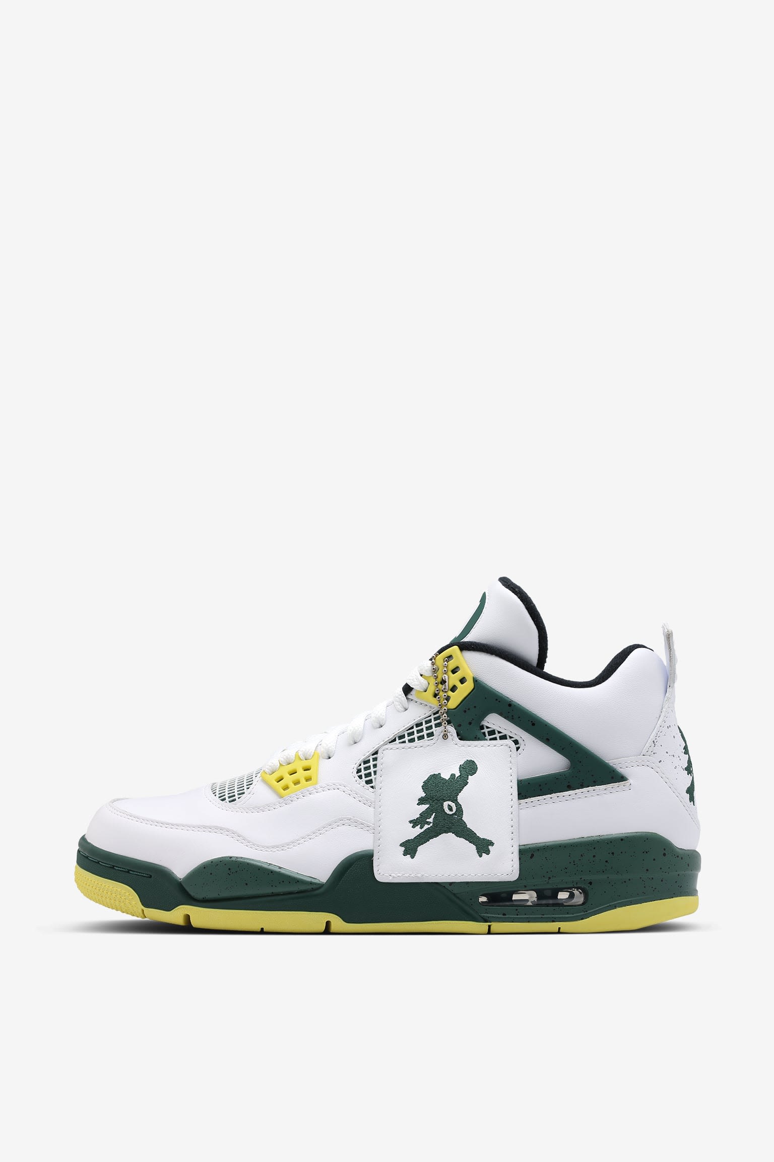 Inside the Vault: Oregon Ducks x Jordan Brand Inside the Vault: Oregon Ducks x Jordan Brand