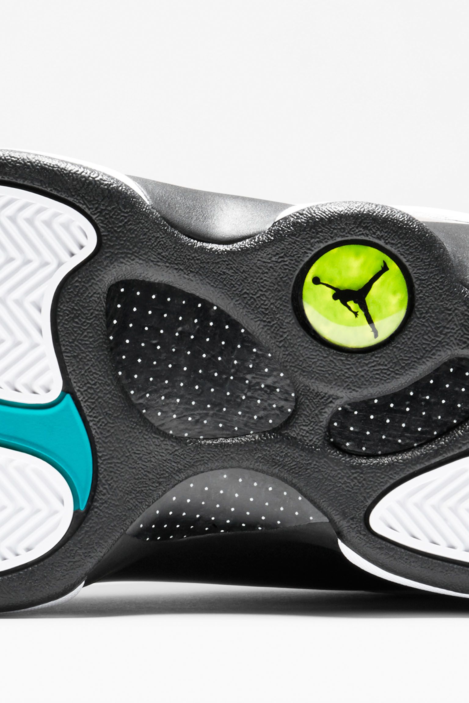 Air Jordan 13 Retro 'Wolf Grey' Air Jordan 13 Retro 'Wolf Grey'