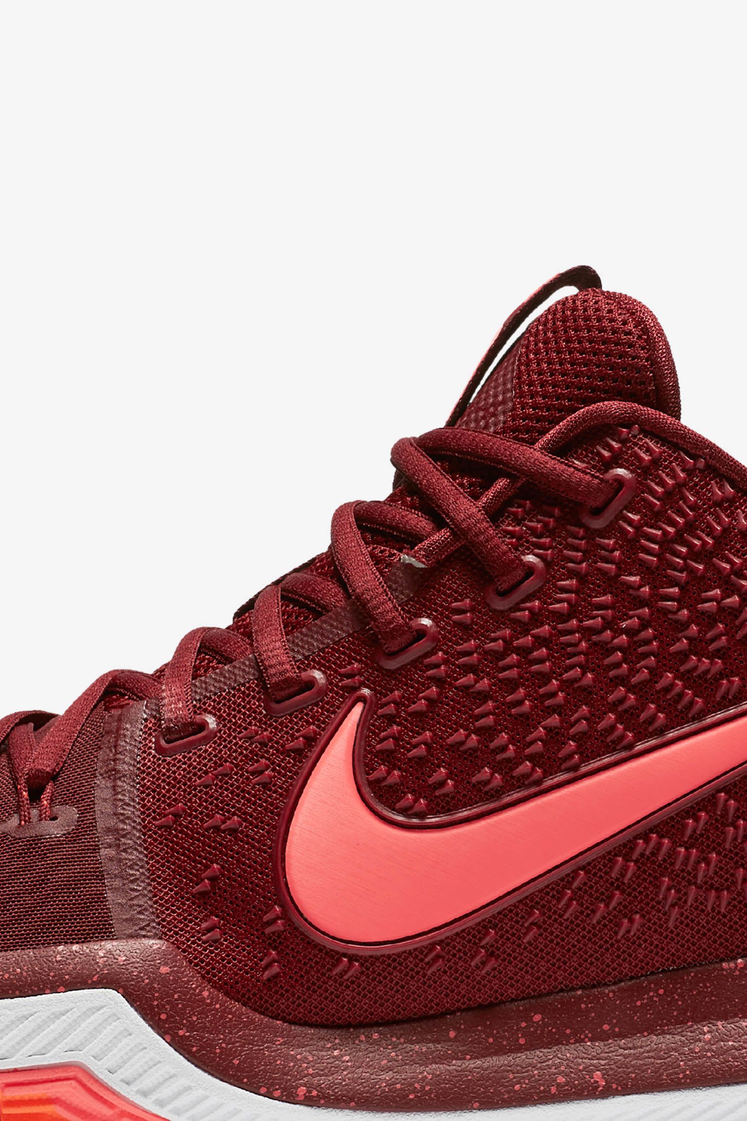 kyrie 3 warning