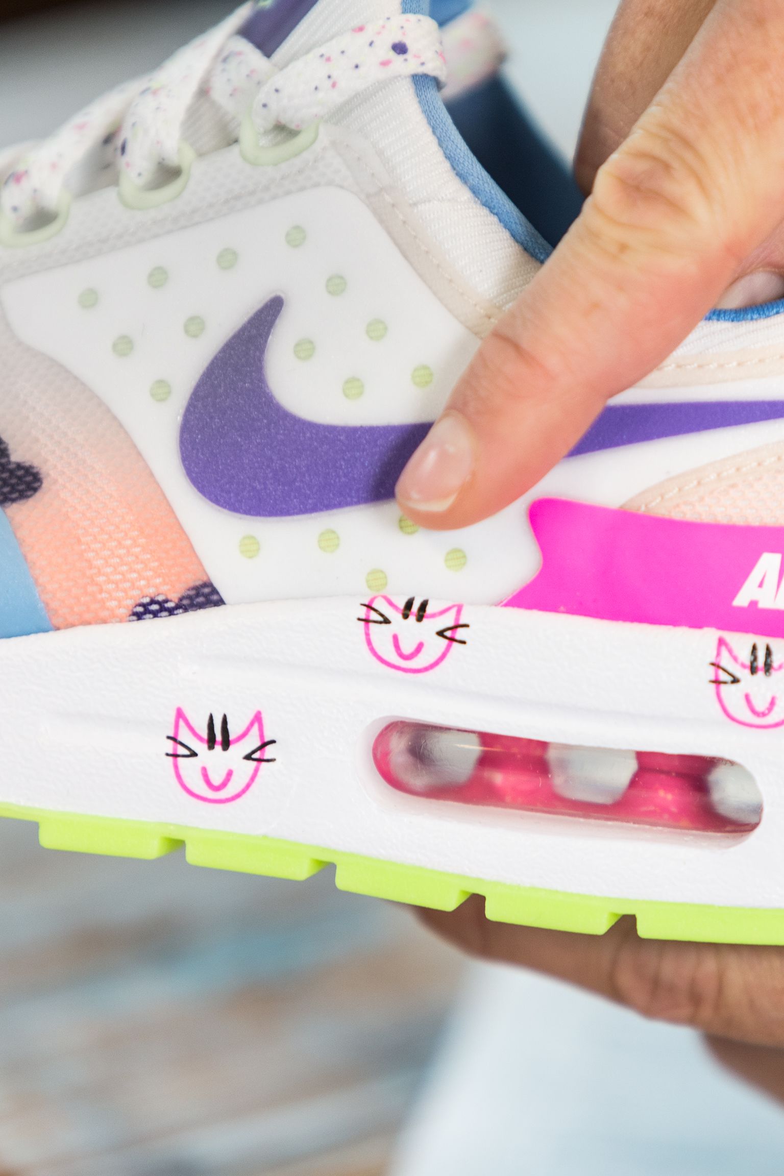 Behind the Design: Women's Nike Air Max Zero Doernbecher Behind the Design: Women's Nike Air Max Zero Doernbecher