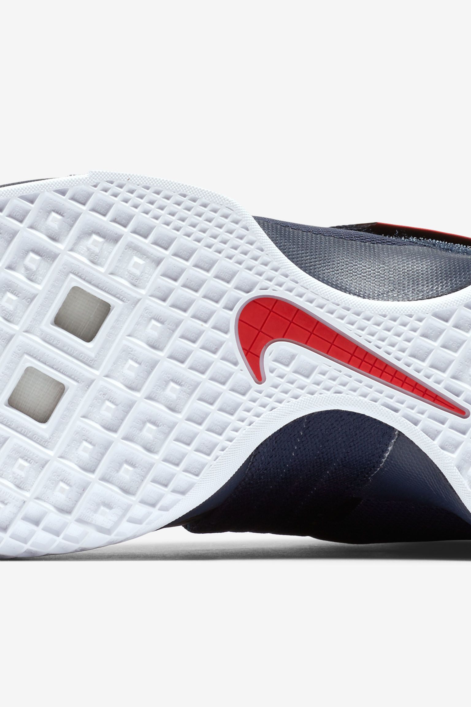 Nike Zoom Lebron Soldier 10 'National Pride' Release Date Nike Zoom Lebron Soldier 10 'National Pride' Release Date
