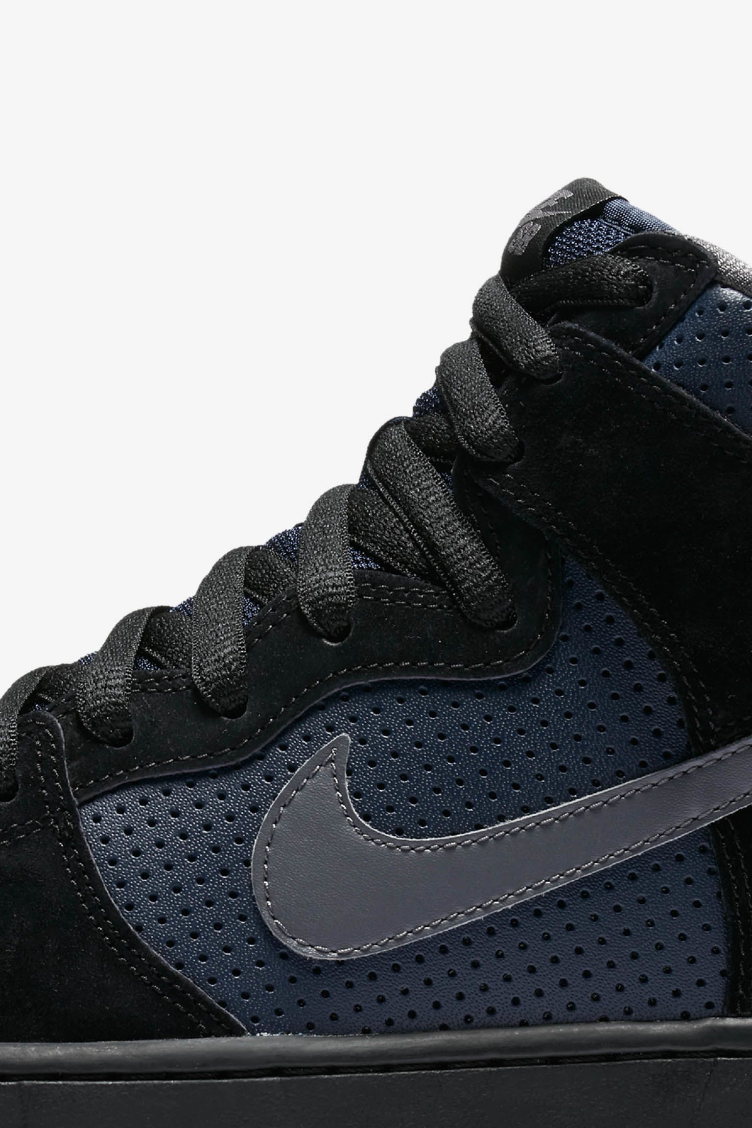 ãã¤ã­ SB ãã³ã¯ HI ãã­ 'Gino'. Nikeâ + SNKRS JP