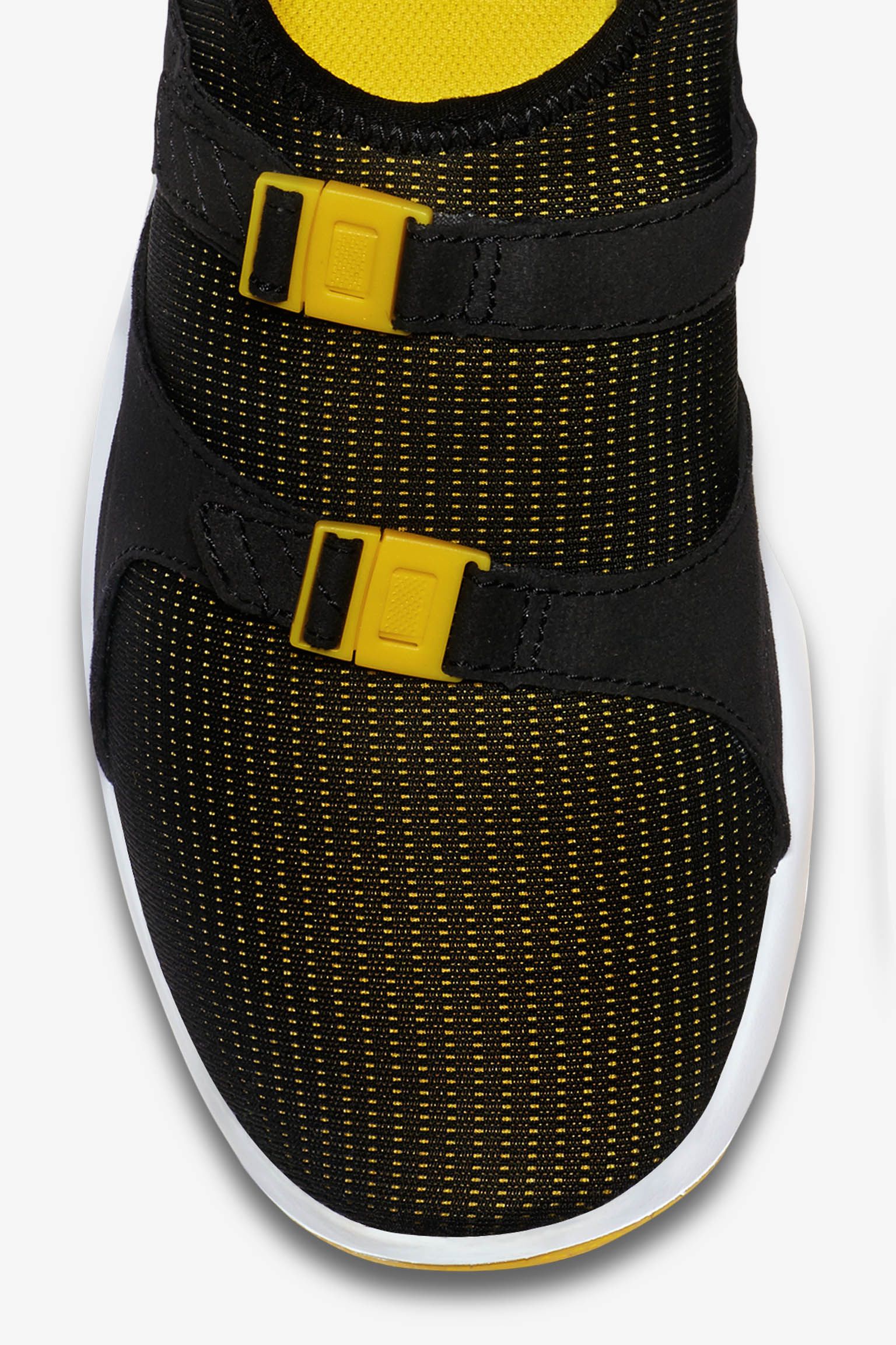 nike-air-sock-racer-og-black-tour-yellow-nike-launch-gb