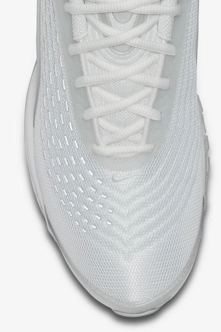 Nike Air Max Deluxe 'Triple White' Release Date Nike Air Max Deluxe 'Triple White' Release Date