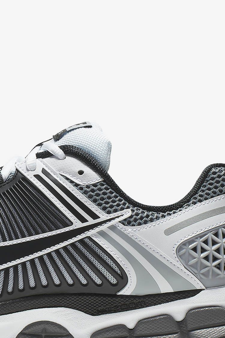 Nike Zoom Vomero 'Silver Sail' Release Date Nike Zoom Vomero 'Silver Sail' Release Date