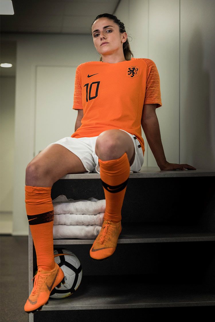 Orange Lionesses Orange Lionesses