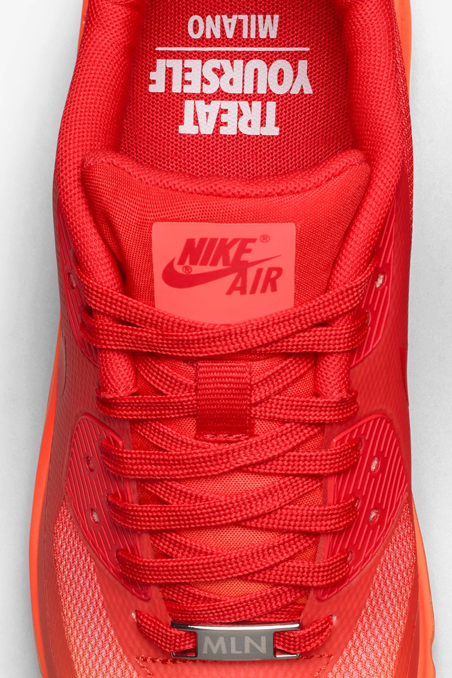 Women's Nike Air Max 90 'Milan' Women's Nike Air Max 90 'Milan'