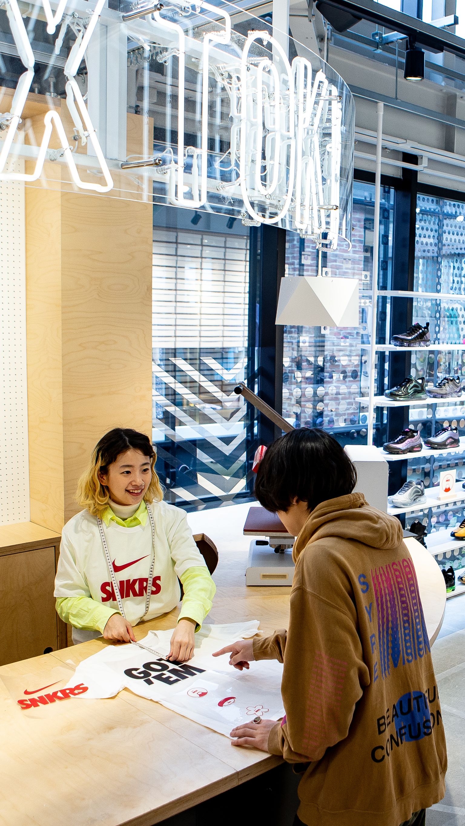 【NIKE公式】ONE YEAR OF SNKRS: Nike Kicks Lounge Omotesando 【NIKE公式】ONE YEAR OF SNKRS: Nike Kicks Lounge Omotesando