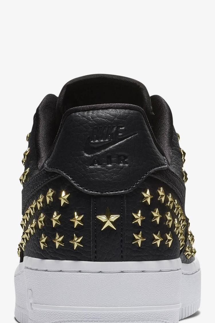 Women's Air Force 1 XX Star Studded 'Oil Grey & White' Release Date Women's Air Force 1 XX Star Studded 'Oil Grey & White' Release Date