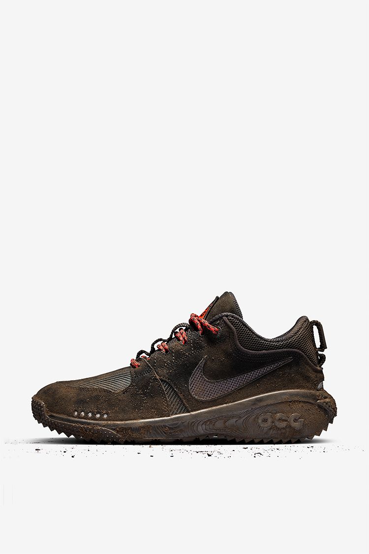 Nike ACG Dog Mountain 'Black & Thunder Grey & Oil Grey' Release Date Nike ACG Dog Mountain 'Black & Thunder Grey & Oil Grey' Release Date