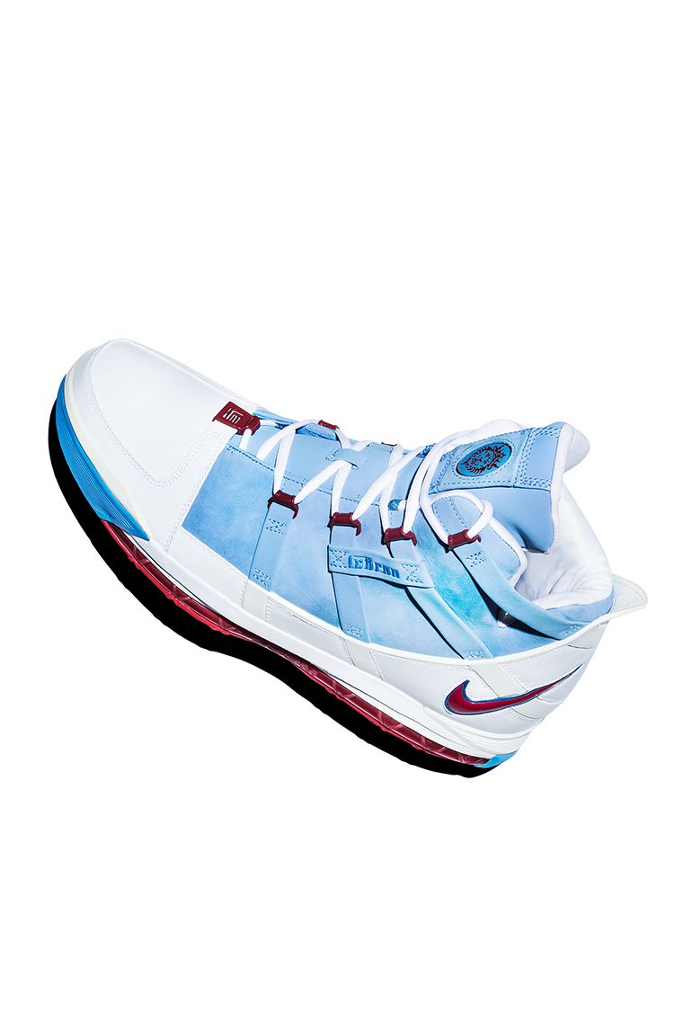 Inside The Vault: Nike LeBron III Inside The Vault: Nike LeBron III