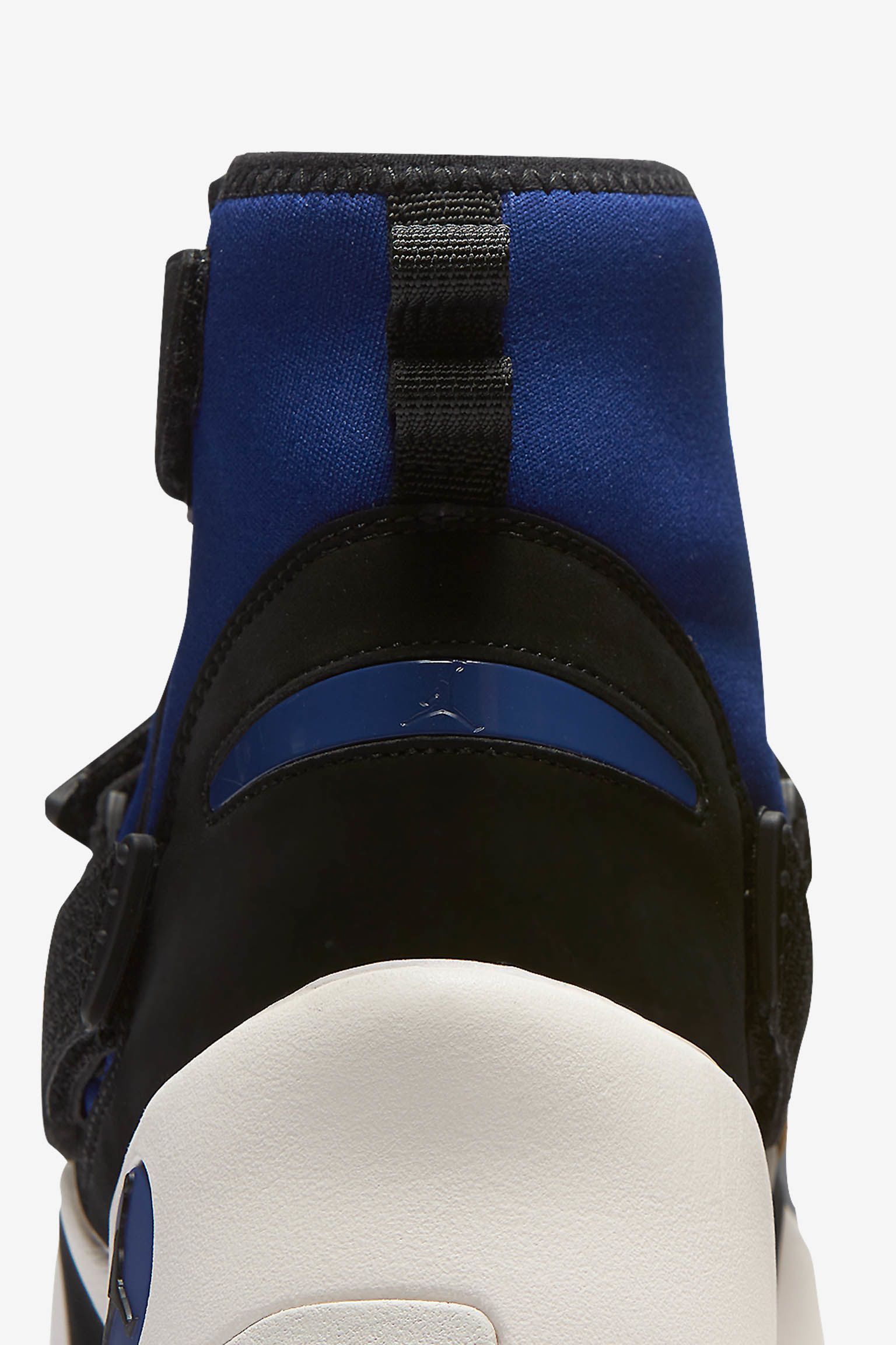 Jordan Trunner LX High NRG 'BLACK OUT' 发布日期 Jordan Trunner LX High NRG 'BLACK OUT' 发布日期