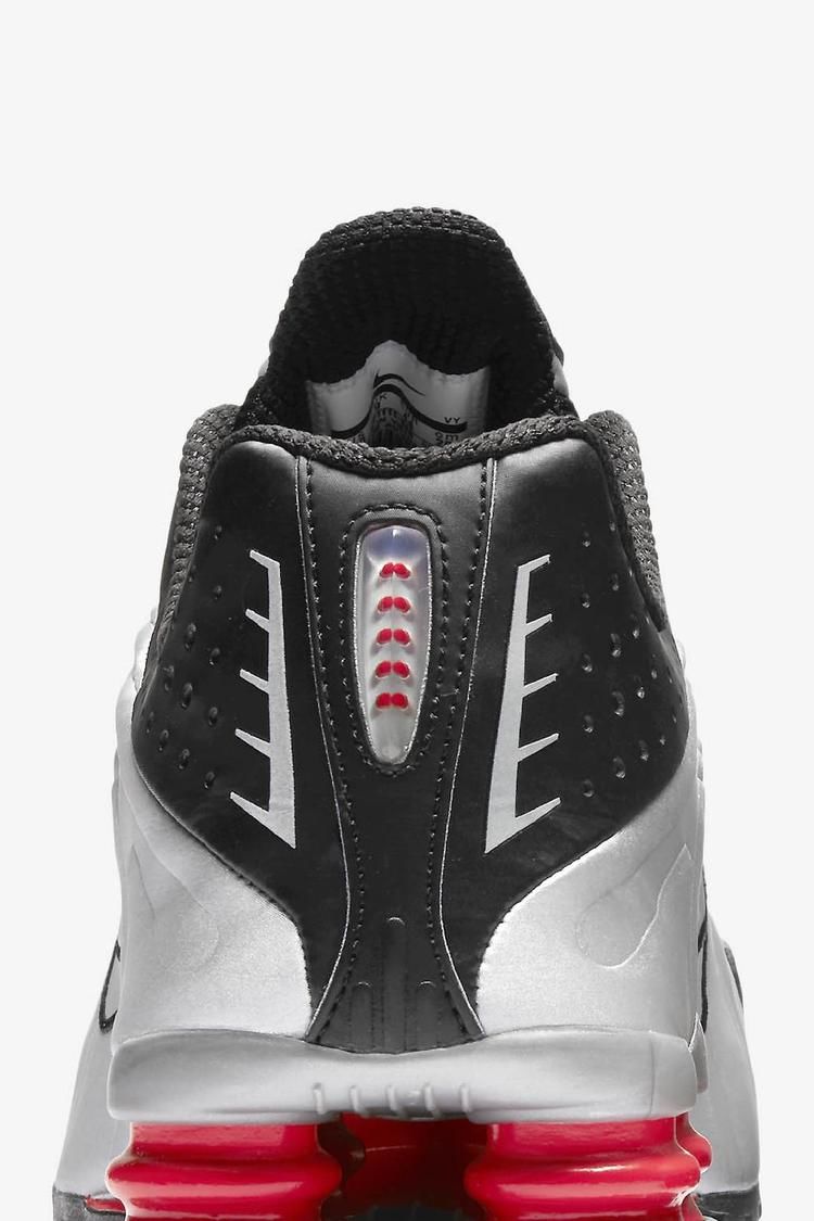 Nike Shox R4 'Black & Metallic Silver & Max Orange' Release Date Nike Shox R4 'Black & Metallic Silver & Max Orange' Release Date