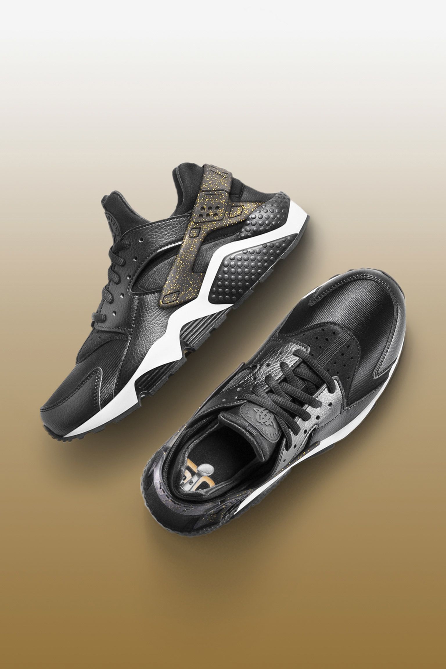 WMNS SB50 NIKE AIR HUARACHE RUN WMNS SB50 NIKE AIR HUARACHE RUN