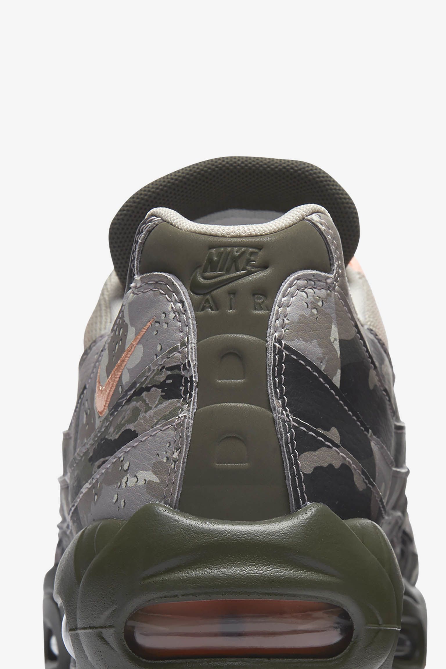 Nike Air Max 95 'Cargo Khaki & Sunset Tint' Release Date Nike Air Max 95 'Cargo Khaki & Sunset Tint' Release Date